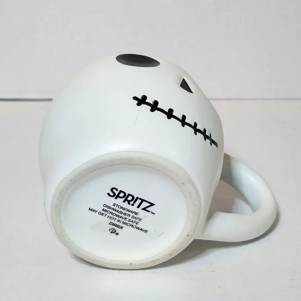 Target Spritz Skeleton Skull Mug Halloween White Stoneware 12 oz Figural Cup